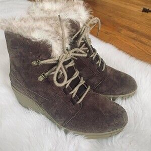 Cat wedge boots